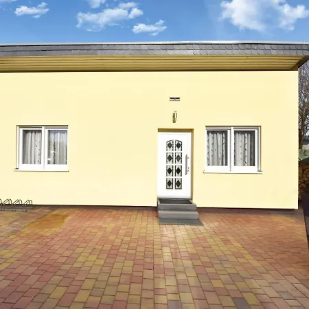 Semesterbostad Ferienhaus Schwalbennest